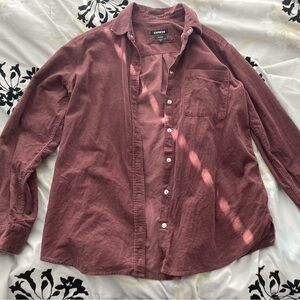 Express boyfriend style shirt that’s a Small